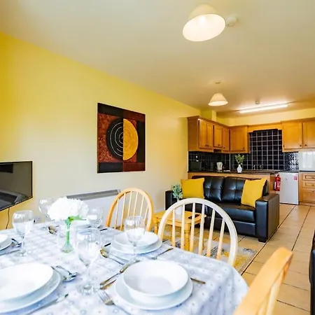 Appartement 81 - Affordable 3 Bed With Parking Galway