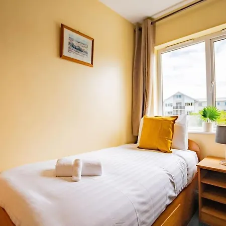 81 - Affordable 3 Bed With Parking Apartment Galway